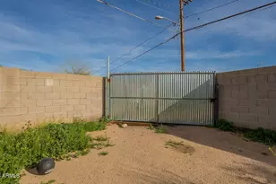 1021 N Harold St, Tempe, AZ 85288 - Photo 43