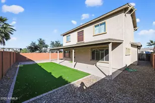 939 E Sourwood Dr, Gilbert, AZ 85298 - Photo 23