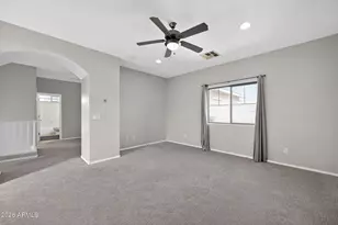 939 E Sourwood Dr, Gilbert, AZ 85298 - Photo 15