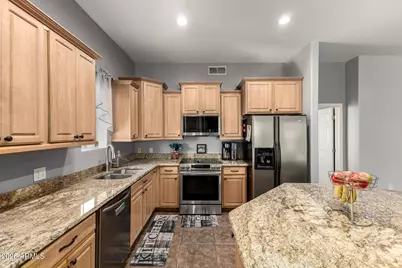 14575 W Mountain View Boulevard #11320, Surprise, AZ 85374 - Photo 9