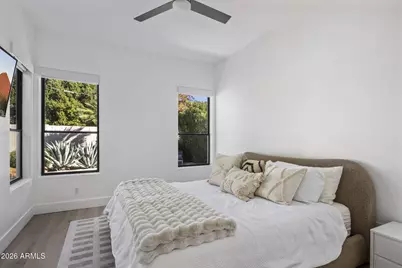 3208 E Orange Drive, Phoenix, AZ 85018 - Photo 17