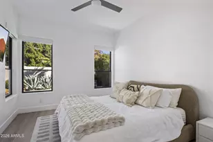 3208 E Orange Dr, Phoenix, AZ 85018 - Photo 17