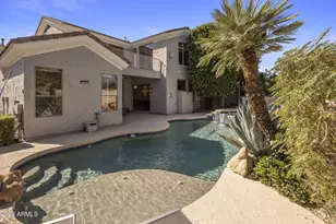 3208 E Orange Dr, Phoenix, AZ 85018 - Photo 1