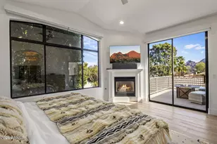 3208 E Orange Dr, Phoenix, AZ 85018 - Photo 11