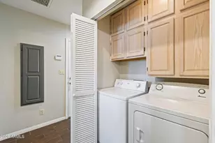 2106 E La Vieve Ln, Tempe, AZ 85284 - Photo 35