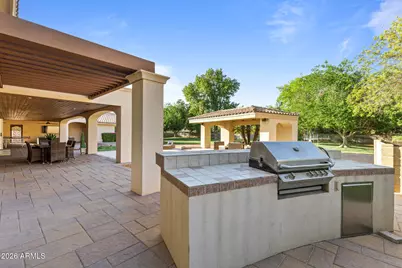 2106 E La Vieve Lane, Tempe, AZ 85284 - Photo 47