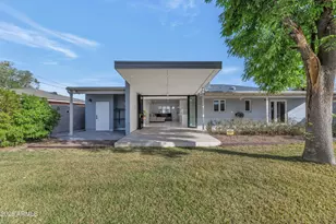 2323 E Devonshire Ave, Phoenix, AZ 85016 - Photo 23