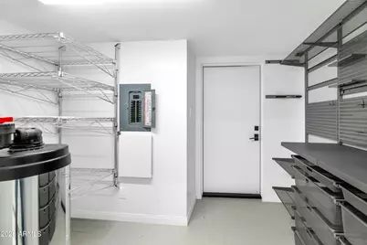 2323 E Devonshire Avenue, Phoenix, AZ 85016 - Photo 19