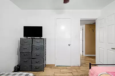 3801 W Lewis Avenue, Phoenix, AZ 85009 - Photo 13