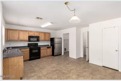 3124 W Maldonado Road, Phoenix, AZ 85041 - Photo 5