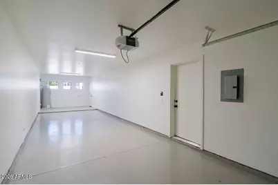 2502 E Paradise Lane #Apt 2, Phoenix, AZ 85032 - Photo 35