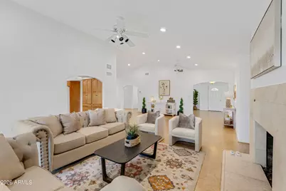 6055 N 2nd Street, Phoenix, AZ 85012 - Photo 13