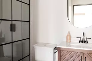 1512 S River Dr, Tempe, AZ 85281 - Photo 35