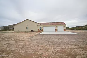 9780 W Vista Bonito Dr, Casa Grande, AZ 85194 - Photo 9