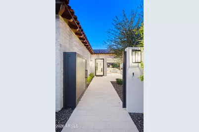 6210 E Keim Drive, Paradise Valley, AZ 85253 - Photo 5