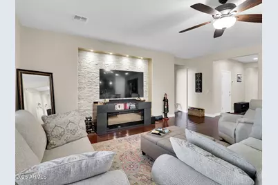 1866 E Ravenswood Drive E, Gilbert, AZ 85298 - Photo 11