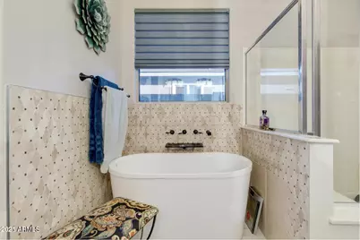 1866 E Ravenswood Drive E, Gilbert, AZ 85298 - Photo 15