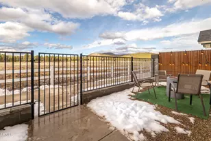 12250 Curtis Ct, Bellemont, AZ 86015 - Photo 7