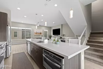 1717 E Morten Avenue #3, Phoenix, AZ 85020 - Photo 11