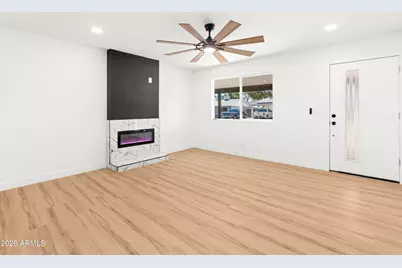 12655 N 32nd Avenue, Phoenix, AZ 85029 - Photo 11