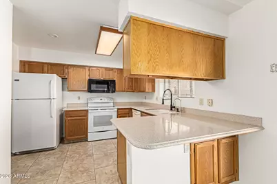 8820 W Alice Avenue, Peoria, AZ 85345 - Photo 13