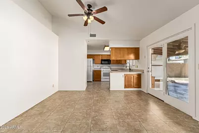 8820 W Alice Avenue, Peoria, AZ 85345 - Photo 11