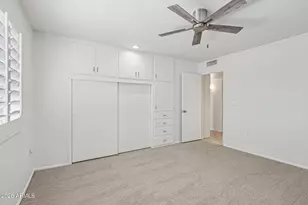 10418 W Prairie Hills Cir, Sun City, AZ 85351 - Photo 23