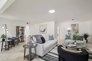 10418 W Prairie Hills Cir, Sun City, AZ 85351 - Photo 11