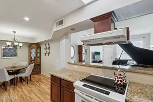 13001 N 100th Ave, Sun City, AZ 85351 - Photo 11