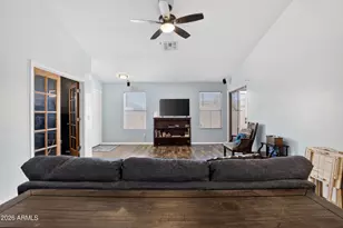 1624 E Cardinal Dr, Casa Grande, AZ 85122 - Photo 11