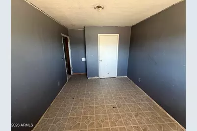 221 N Roosevelt Avenue, Casa Grande, AZ 85122 - Photo 9