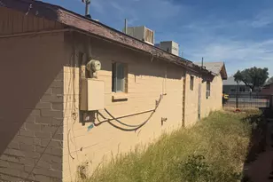 221 N Roosevelt Ave, Casa Grande, AZ 85122 - Photo 21