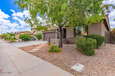 2111 E Yellowstone Place, Chandler, AZ 85249 - Photo 3