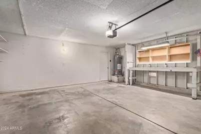 14237 N 41st Drive, Phoenix, AZ 85053 - Photo 13