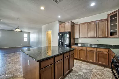 13718 N 150th Drive, Surprise, AZ 85379 - Photo 17