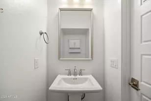 21349 N 58th St, Phoenix, AZ 85054 - Photo 25