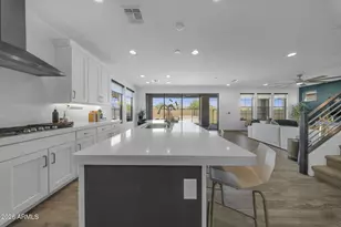 21349 N 58th St, Phoenix, AZ 85054 - Photo 11