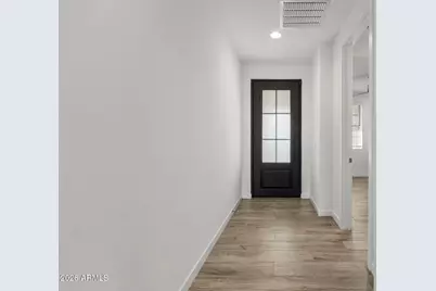 21349 N 58th Street, Phoenix, AZ 85054 - Photo 5