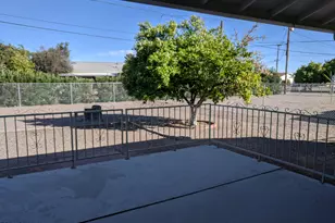 12645 N Pebble Beach Dr, Sun City, AZ 85351 - Photo 5