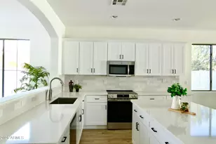 1236 E Nightingale Ln, Gilbert, AZ 85298 - Photo 3