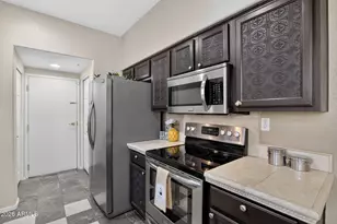 1445 E Broadway Rd, Tempe, AZ 85282 - Photo 17