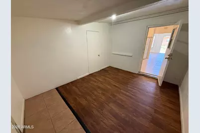 3839 W Hazelwood Street #Apt 5, Phoenix, AZ 85019 - Photo 13