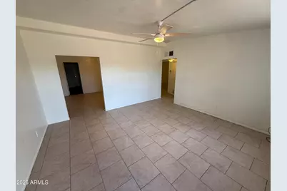 3839 W Hazelwood Street #Apt 5, Phoenix, AZ 85019 - Photo 3