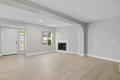 792 E Eugie Avenue, Phoenix, AZ 85022 - Photo 9