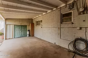 102 S Catalina St, Gilbert, AZ 85233 - Photo 19