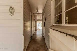 102 S Catalina St, Gilbert, AZ 85233 - Photo 17