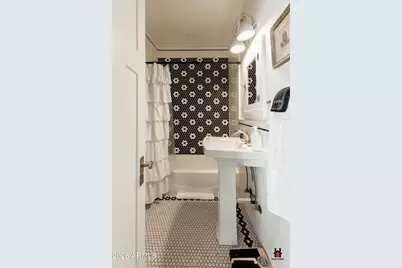 124 W 1st Street, Mesa, AZ 85201 - Photo 35