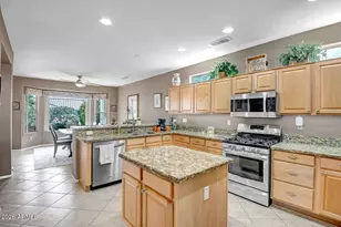 15023 W Rounders Dr, Surprise, AZ 85374 - Photo 7