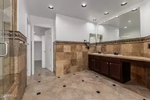 7593 N 72nd Ave, Glendale, AZ 85303 - Photo 17