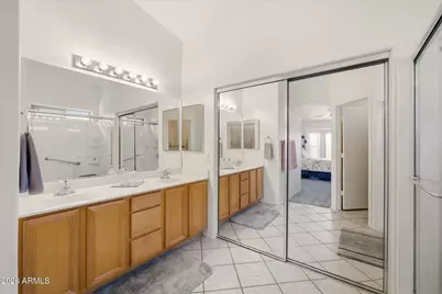 9327 W Mountain View Road, Peoria, AZ 85345 - Photo 17